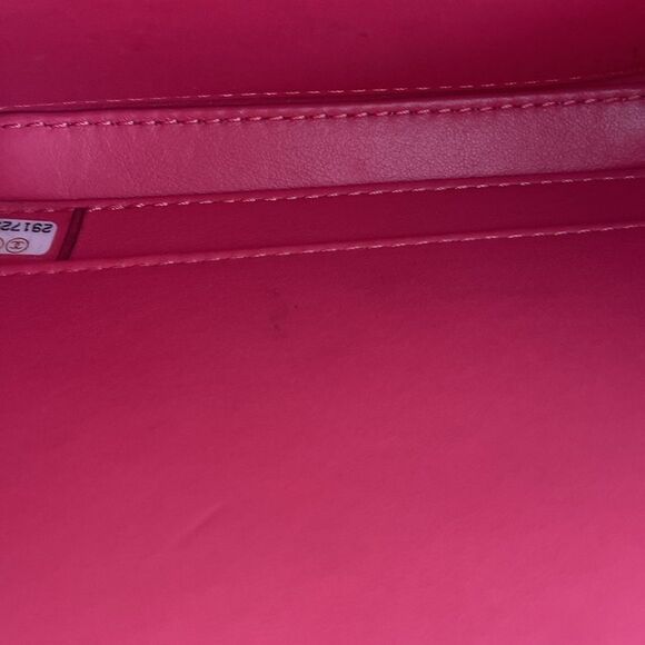 CHANEL Caviar Quilted Small CC Filigree Vanity Case Pink - Picture 16 of 16